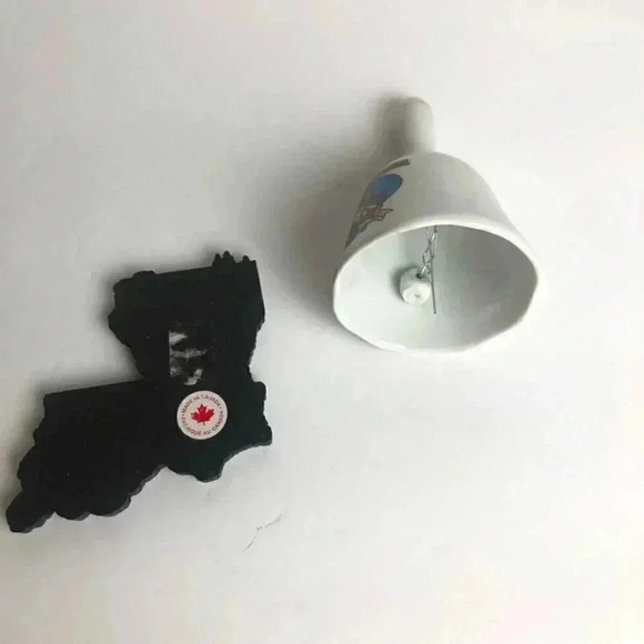 The Louisiana Artwood State Magnet and bell - Picture 2 of 5